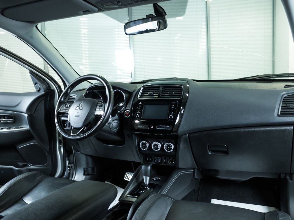 Mitsubishi ASX, 2.0 л, Вариатор, 2018 фото 8