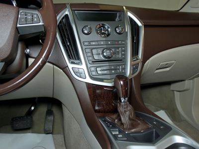 Cadillac SRX, 3.0 л, АКПП, 2011 фото 12