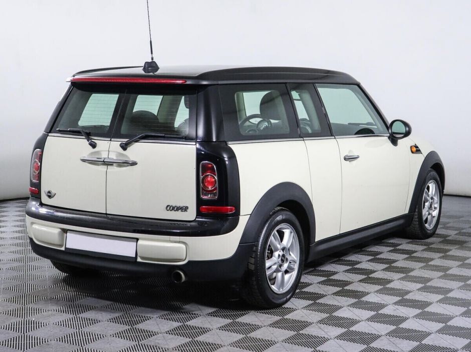 MINI Clubman, 1.6 л, АТ, 2011 фото 4