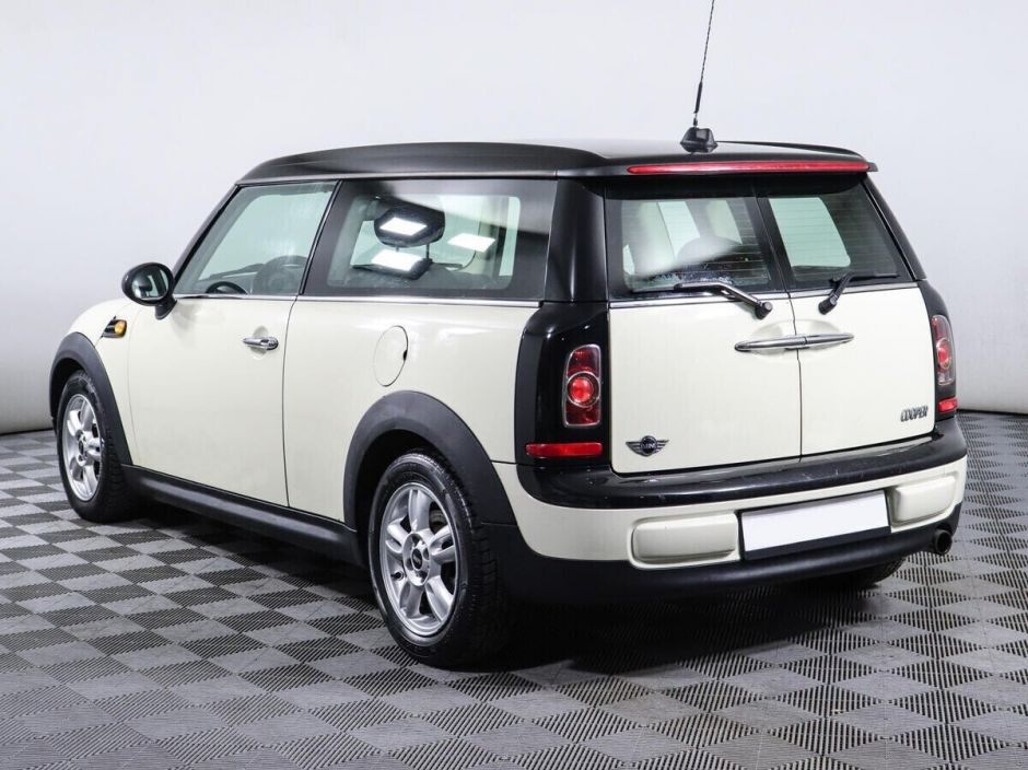MINI Clubman, 1.6 л, АТ, 2011 фото 6