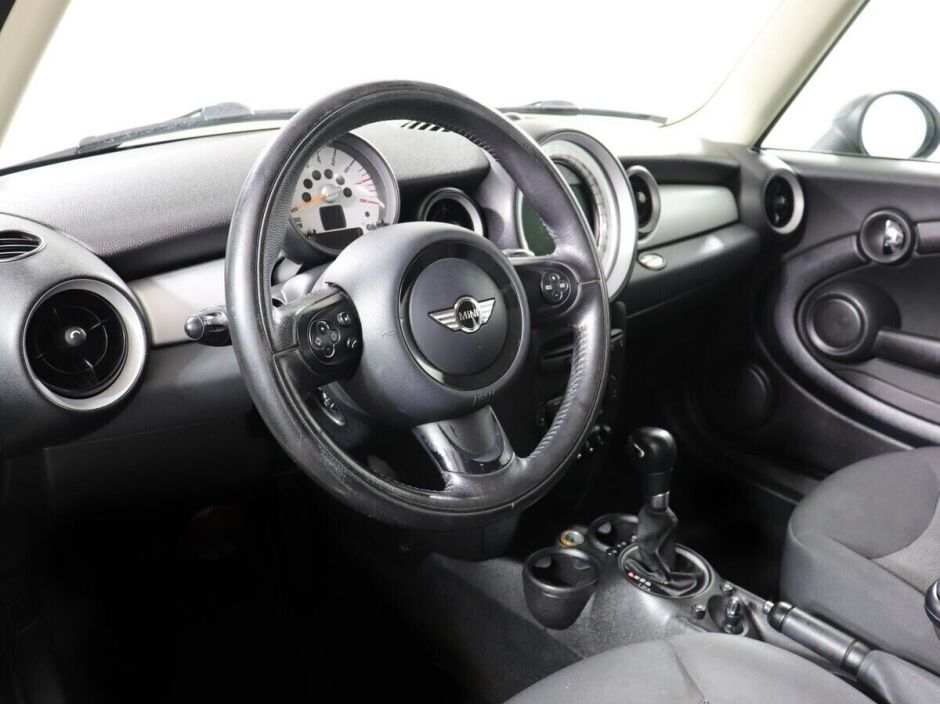 MINI Clubman, 1.6 л, АТ, 2011 фото 7