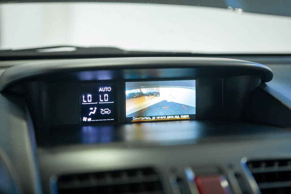 Subaru Forester, 2.0 л, Вариатор, 2014 фото 16