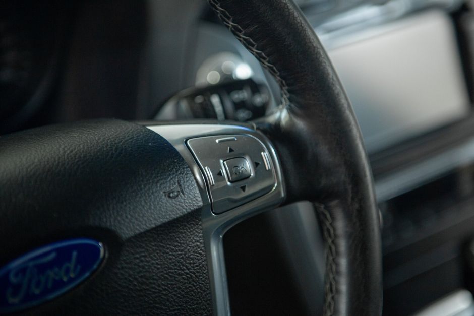 Ford Mondeo, 2.0 л, Робот, 2011 фото 12