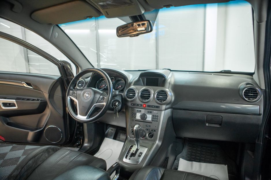 Opel Antara, 3.2 л, АТ, 2010 фото 7