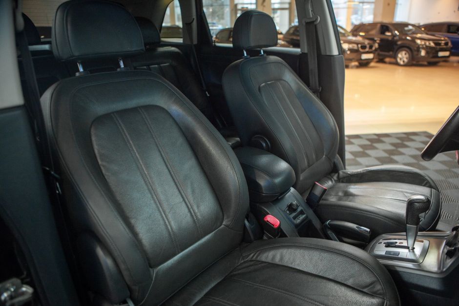 Opel Antara, 3.2 л, АТ, 2010 фото 2