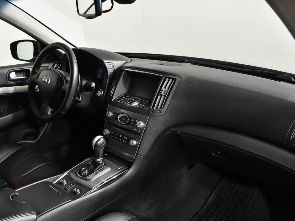 Infiniti G, 2.5 л, АТ, 2012 фото 2