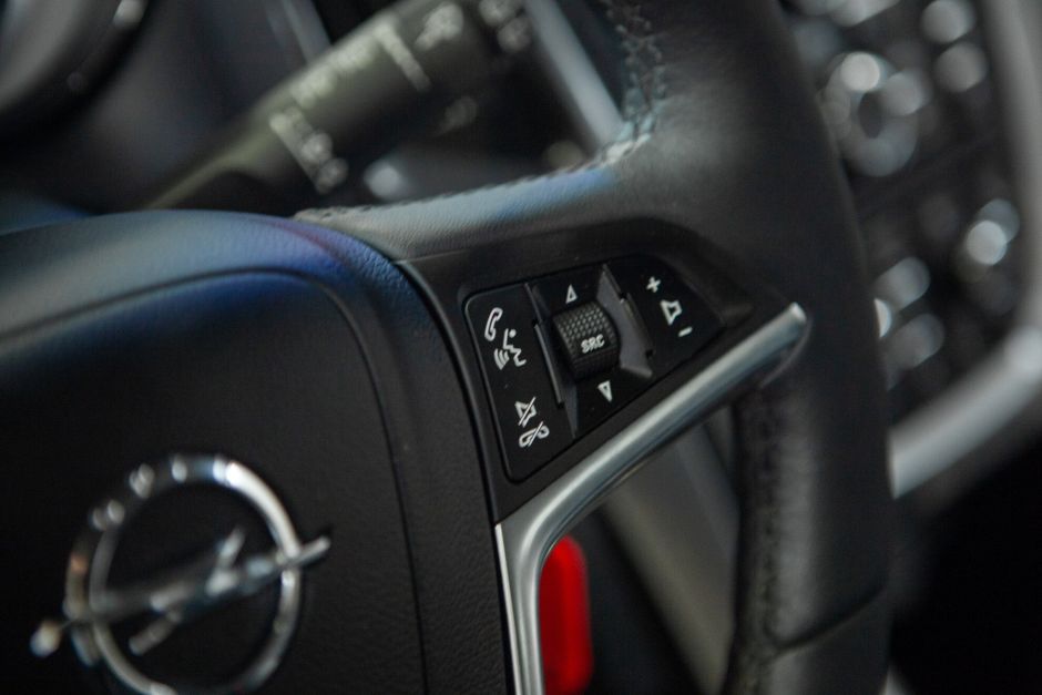 Opel Astra, 1.6 л, АТ, 2013 фото 12