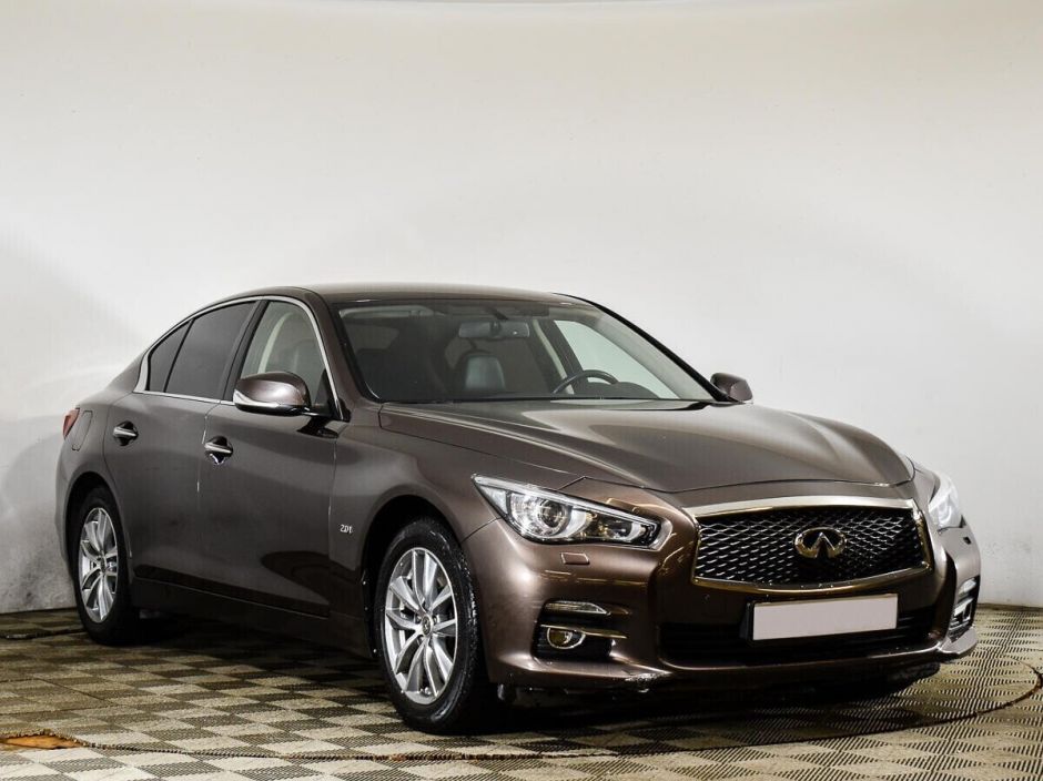 Infiniti Q50, 2.0 л, АТ, 2015 фото 5