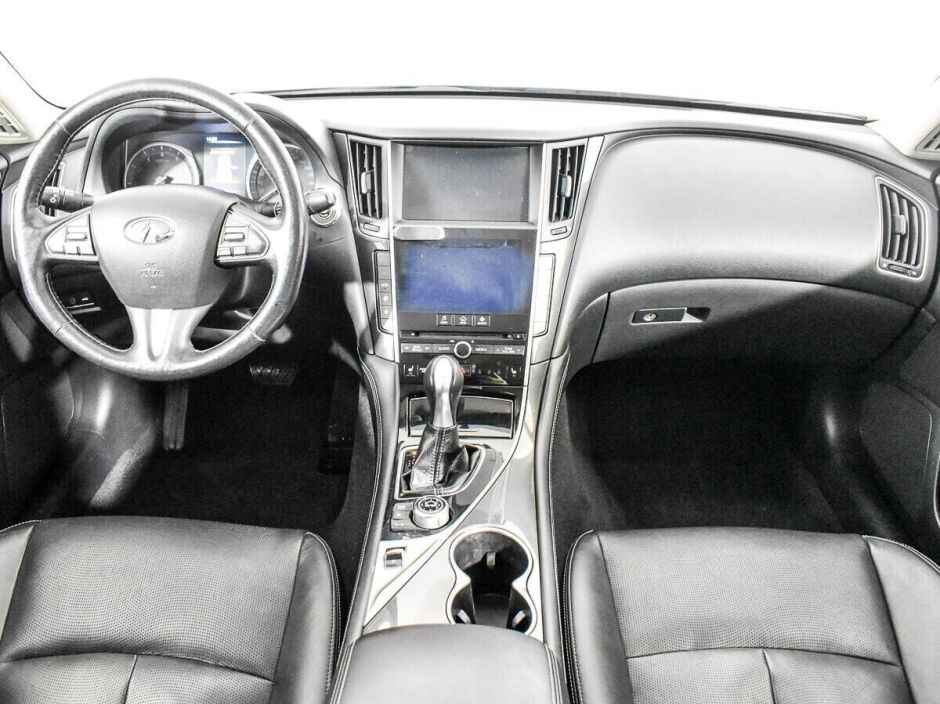 Infiniti Q50, 2.0 л, АТ, 2015 фото 7