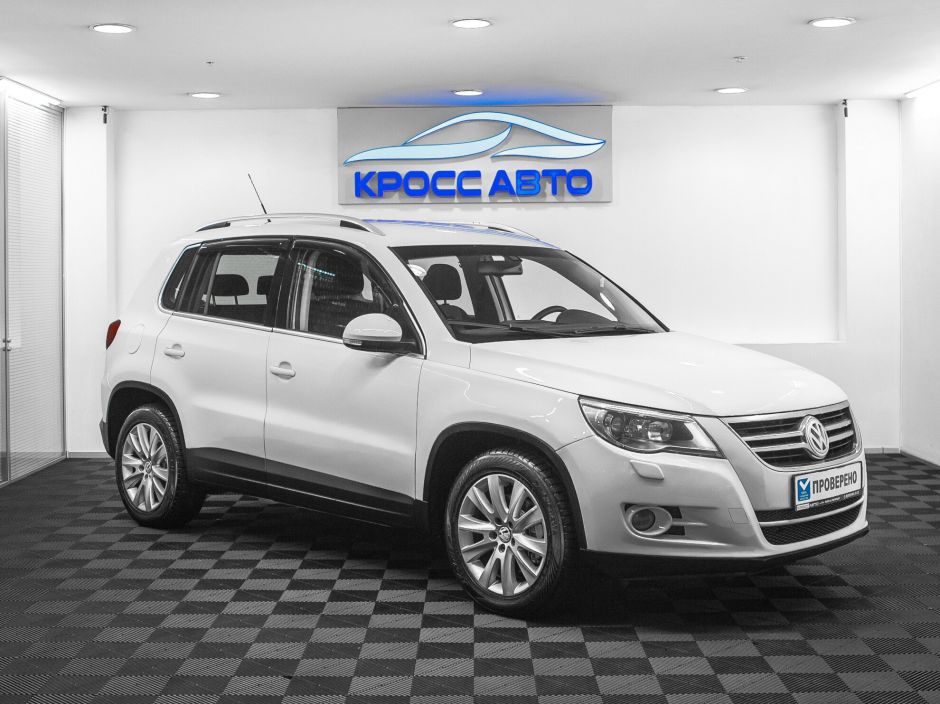 Volkswagen Tiguan, 2.0 л, АТ, 2009 фото 5