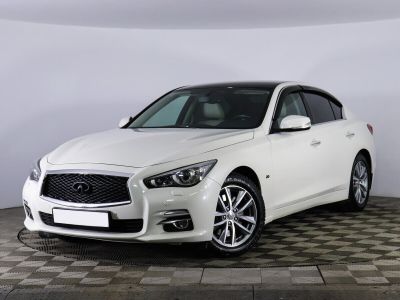 Infiniti Q50, 2.0 л, АКПП, 2015 фото 3