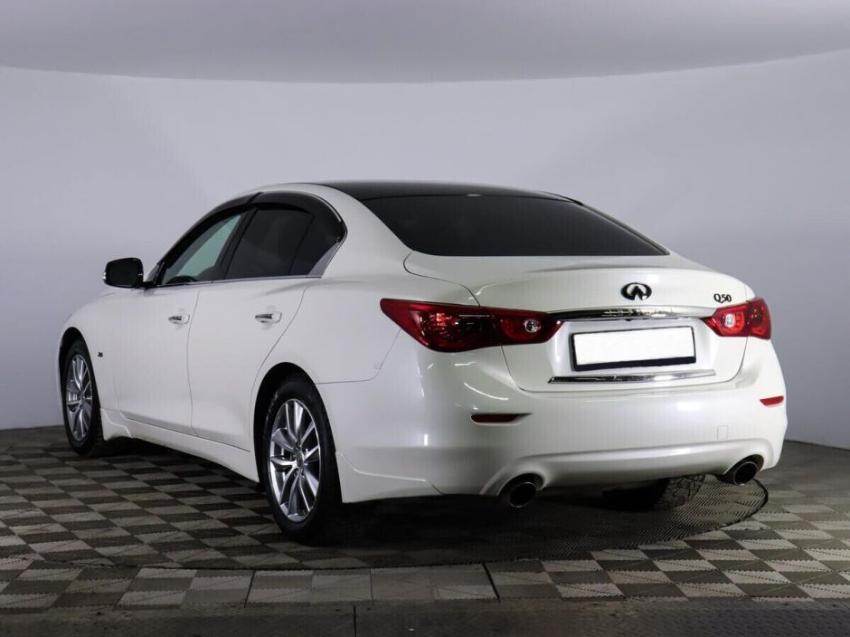 Infiniti Q50, 2.0 л, АТ, 2015 фото 6