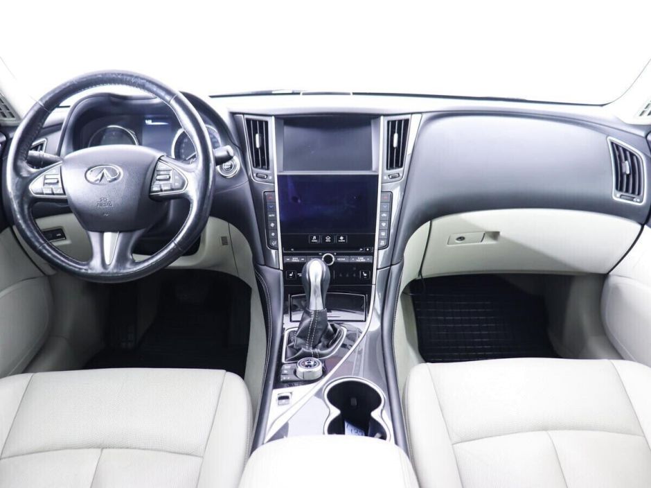 Infiniti Q50, 2.0 л, АТ, 2015 фото 8