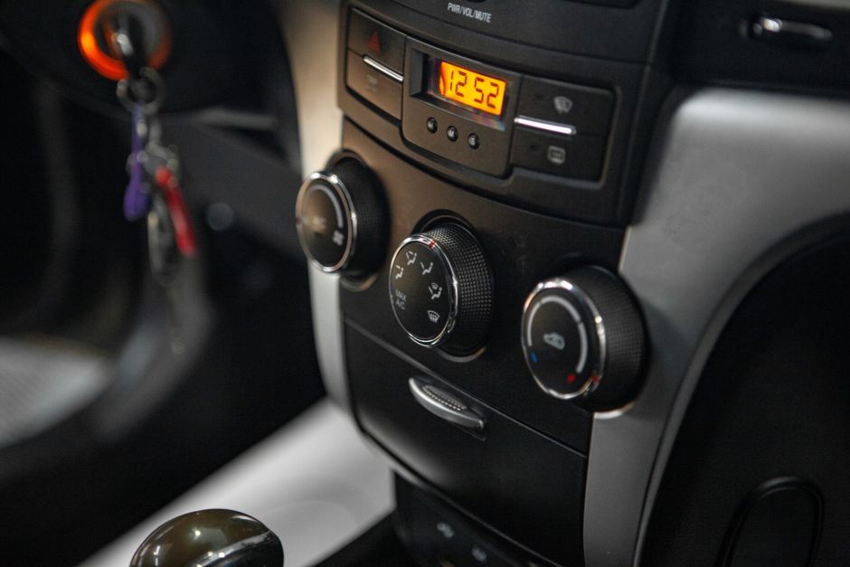 SsangYong Actyon, 2.0 л, АТ, 2011 фото 14