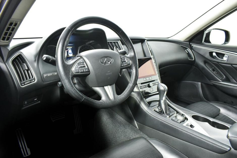 Infiniti Q50, 2.0 л, АТ, 2015 фото 7