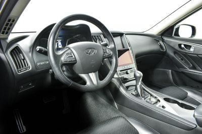 Infiniti Q50, 2.0 л, АКПП, 2015 фото 7