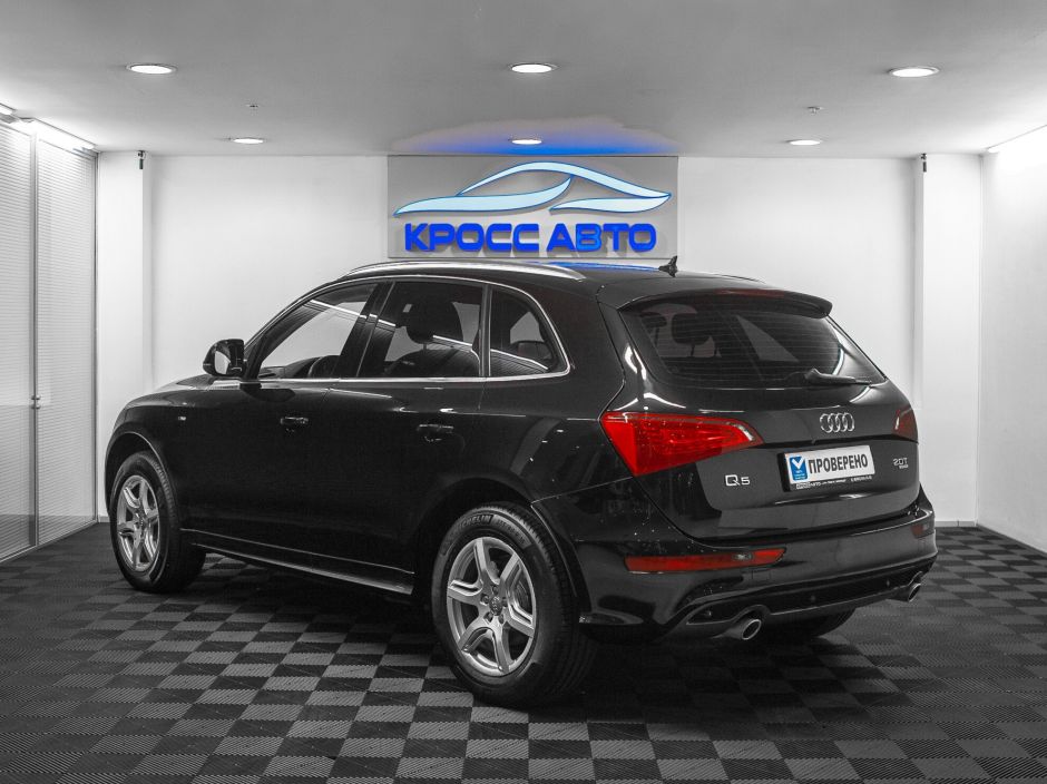 Audi Q5, 2.0 л, Робот, 2009 фото 6