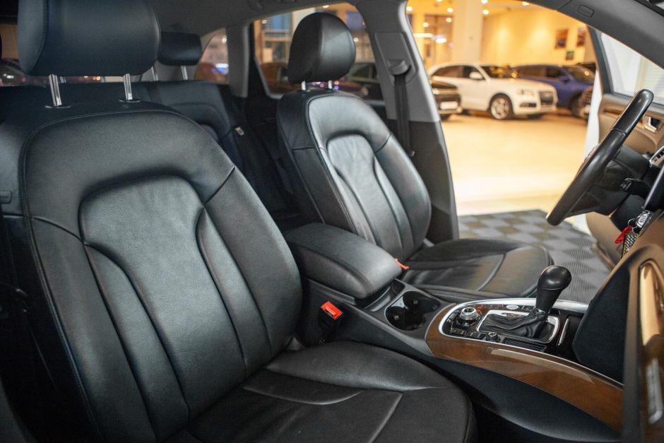 Audi Q5, 2.0 л, Робот, 2009 фото 17