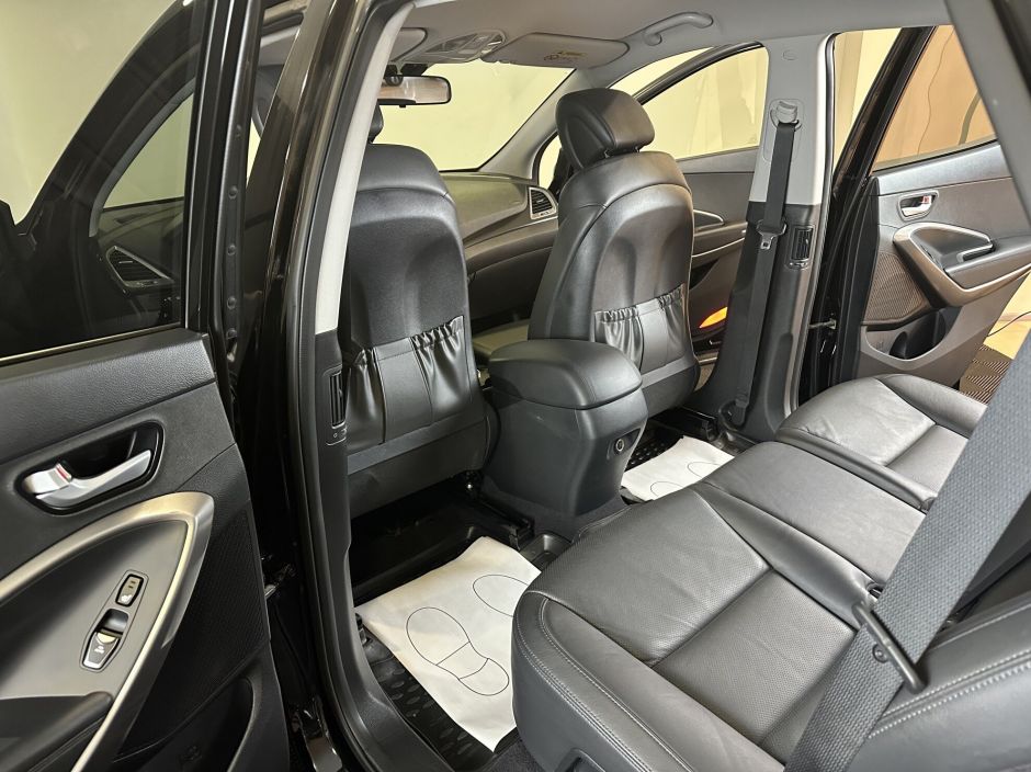 Hyundai Santa Fe, 2.4 л, АТ, 2017 фото 1