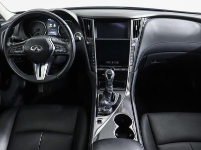 Infiniti Q50, 2.0 л, АКПП, 2019 фото 8