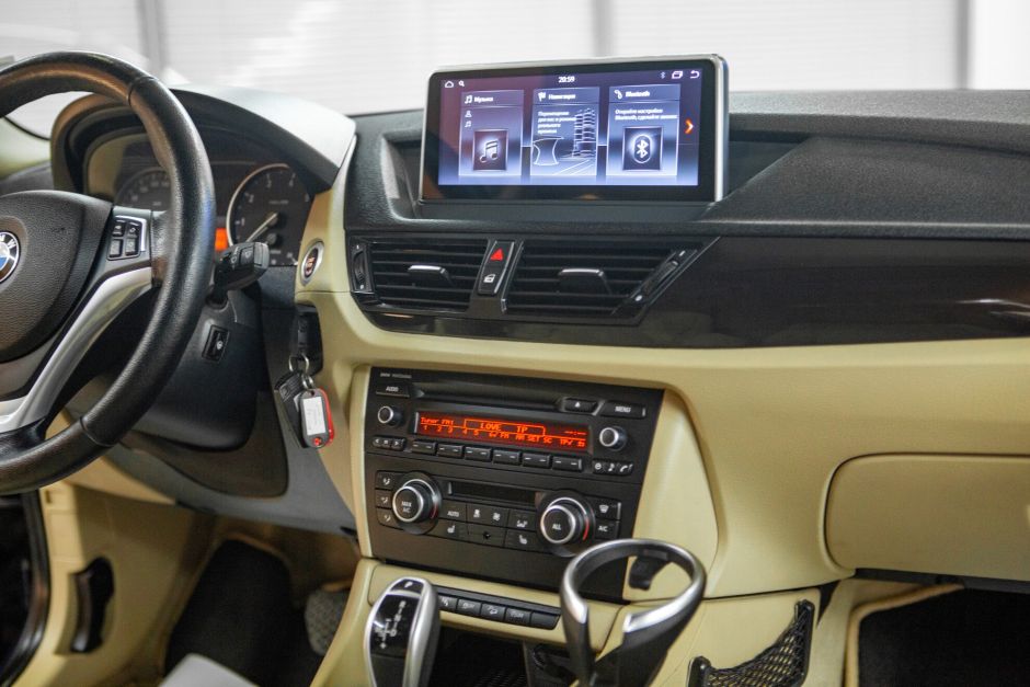 BMW X1, 2.0 л, АТ, 2012 фото 16