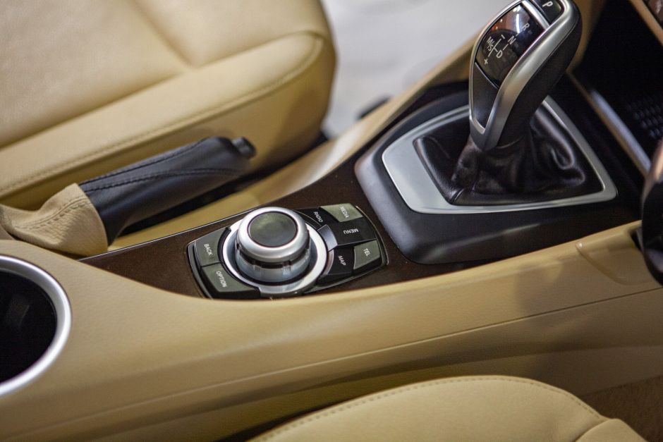 BMW X1, 2.0 л, АТ, 2012 фото 2