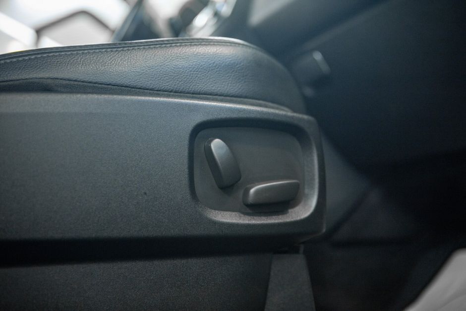 Land Rover Discovery, 3.0 л, АТ, 2014 фото 2