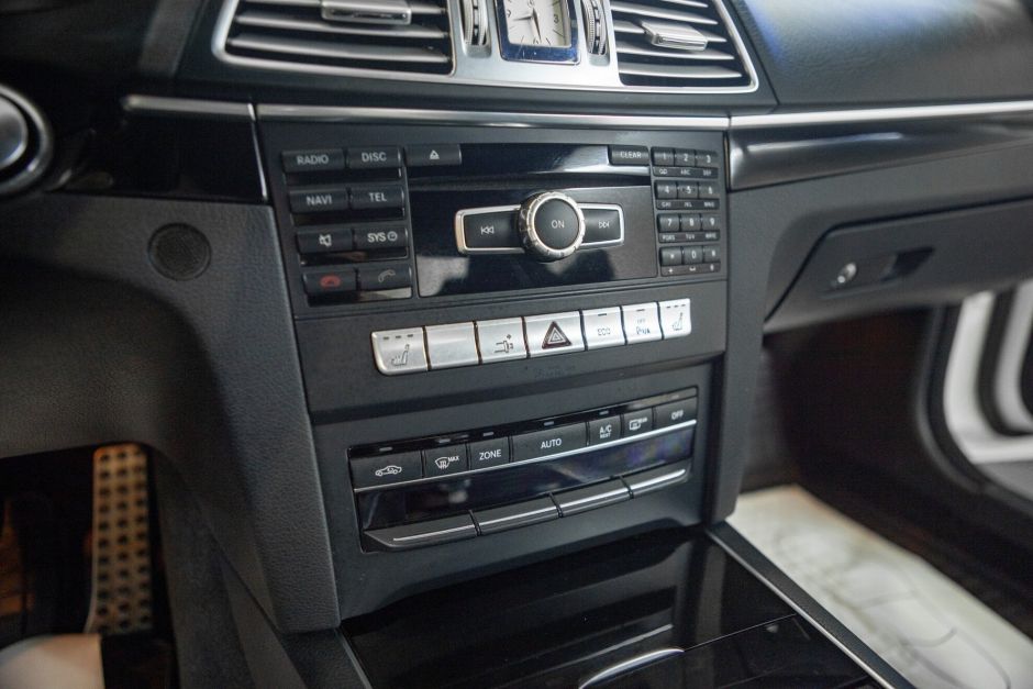 Mercedes-Benz E-класс, 2.0 л, АТ, 2013 фото 15