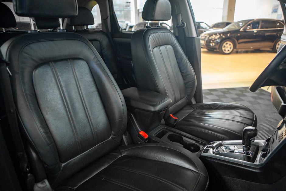 Opel Antara, 3.0 л, АТ, 2013 фото 1