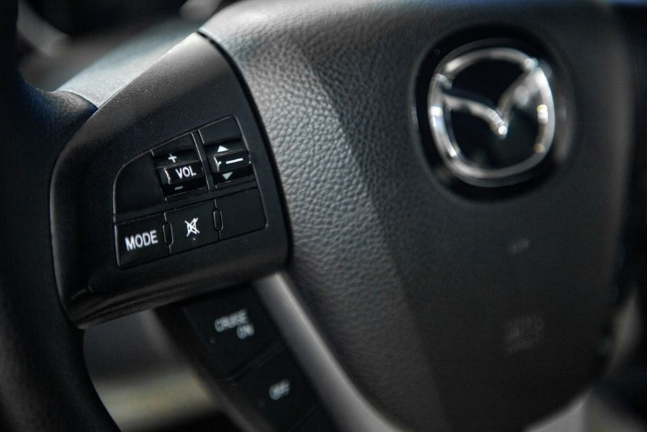 Mazda CX-7, 2.3 л, АТ, 2011 фото 10