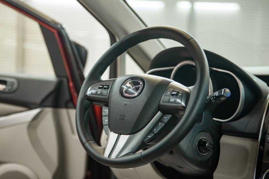 Mazda CX-7, 2.3 л, АТ, 2011 фото 12