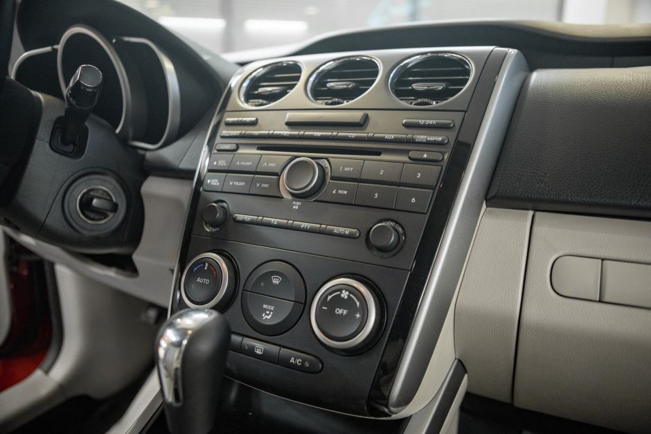 Mazda CX-7, 2.3 л, АТ, 2011 фото 14