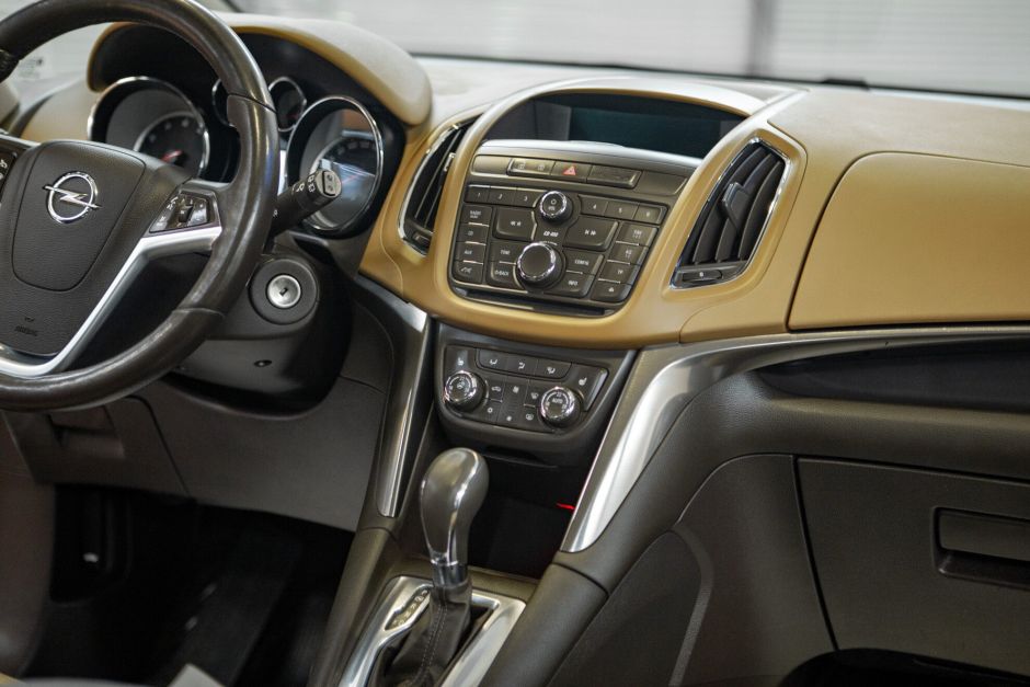 Opel Zafira, 1.4 л, АТ, 2013 фото 14