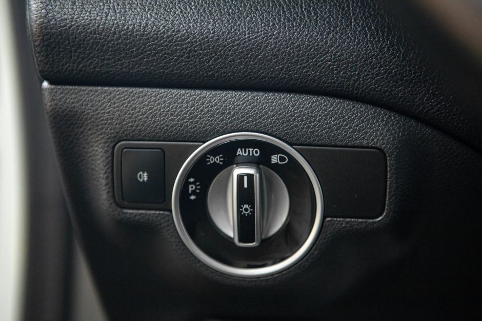 Mercedes-Benz CLA-класс, 2.0 л, Робот, 2014 фото 8