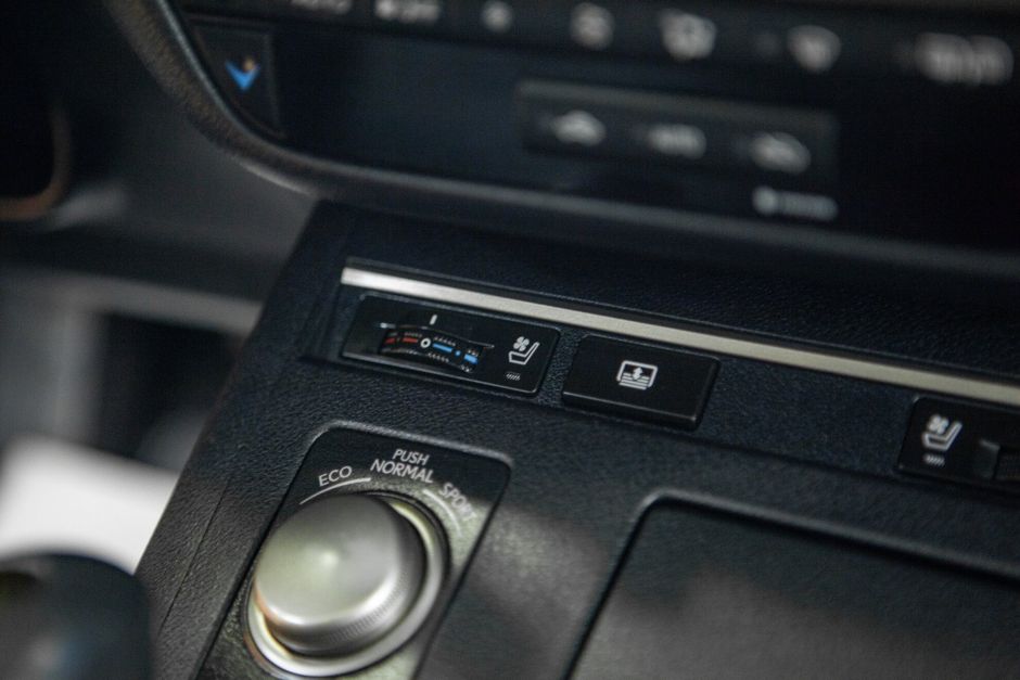 Lexus ES, 2.5 л, АТ, 2014 фото 17