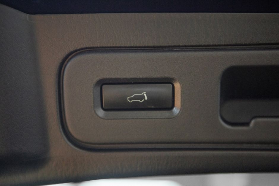 Mazda CX-9, 3.7 л, АТ, 2008 фото 1