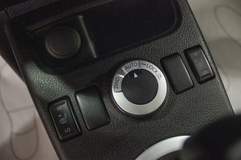 Nissan X-Trail, 2.0 л, Вариатор, 2013 фото 13