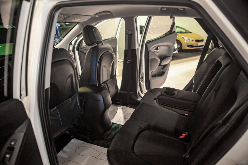 Hyundai ix35, 2.0 л, АТ, 2014 фото 8