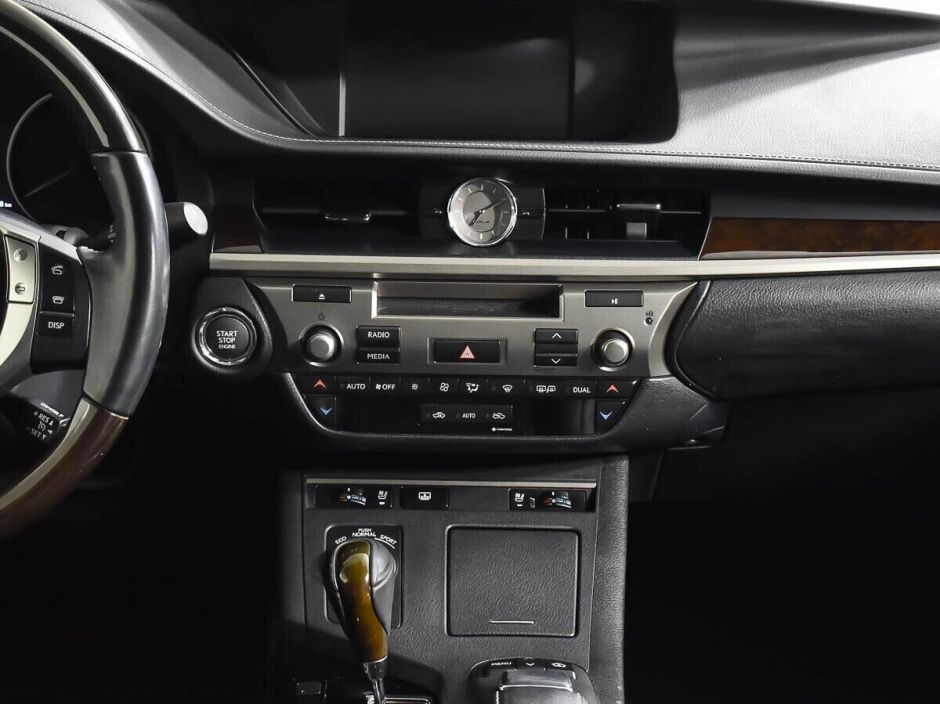 Lexus ES, 2.5 л, АТ, 2013 фото 11