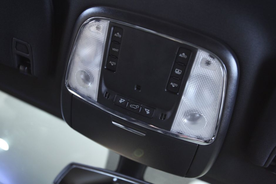 Jeep Grand Cherokee, 3.6 л, АТ, 2013 фото 1