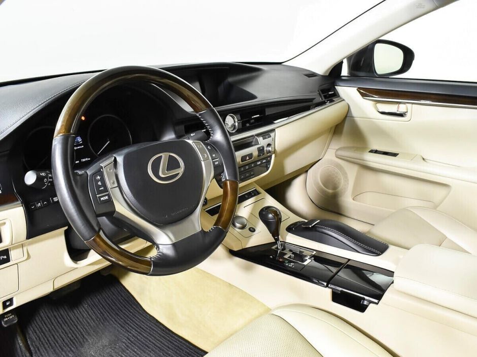 Lexus ES, 2.5 л, АТ, 2014 фото 7