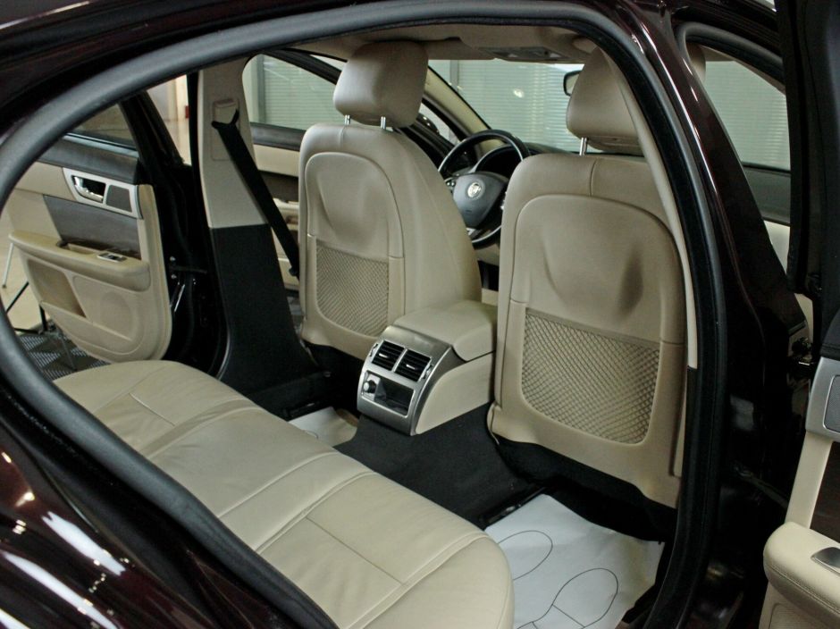 Jaguar XF, 3.0 л, АТ, 2013 фото 1