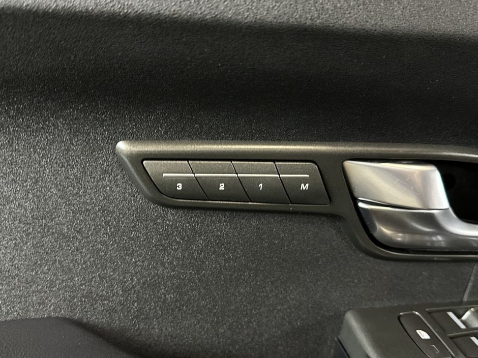 Land Rover Range Rover Evoque, 2.2 л, АТ, 2012 фото 17