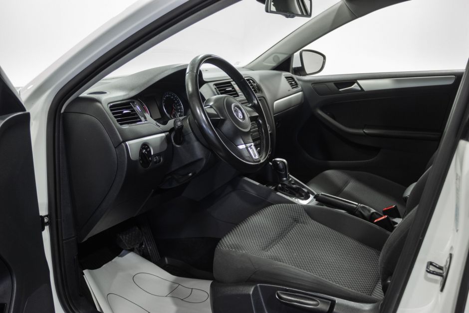 Volkswagen Jetta, 1.4 л, Робот, 2013 фото 8