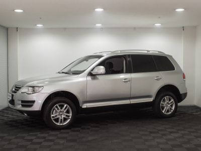 Volkswagen Touareg, 2.5 л, АКПП, 2009 фото 3