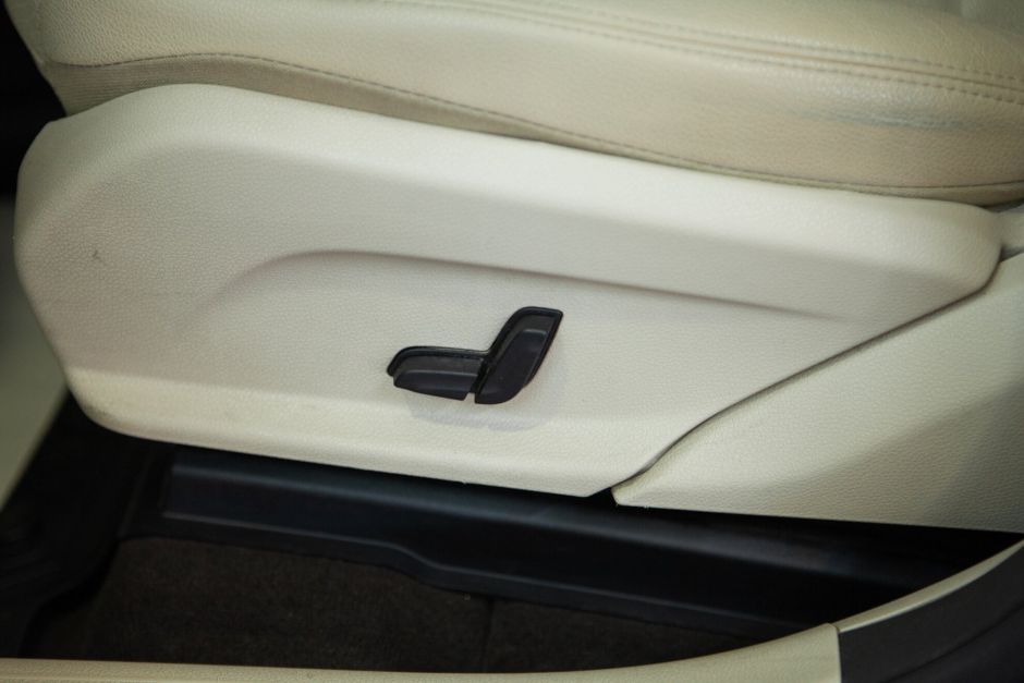 Mercedes-Benz GLC-класс, 2.0 л, АТ, 2015 фото 18