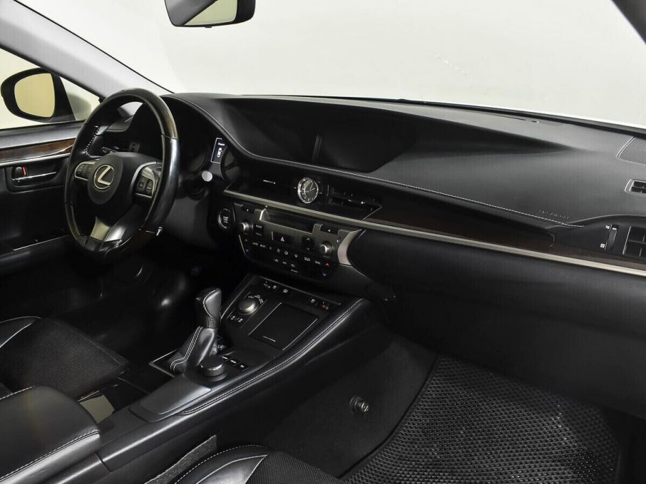 Lexus ES, 2.0 л, АТ, 2015 фото 10