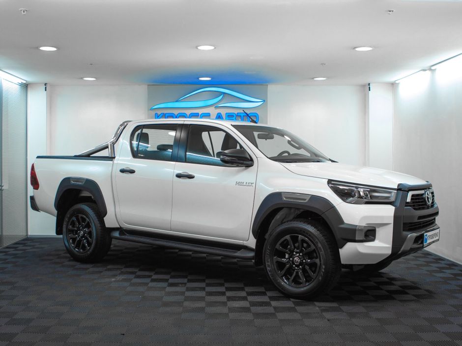 Toyota Hilux, 2.4 л, МТ, 2022 фото 5