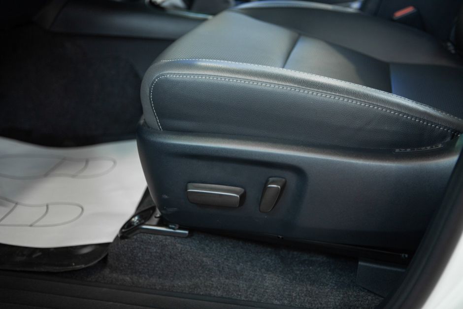 Toyota Hilux, 2.4 л, МТ, 2022 фото 2