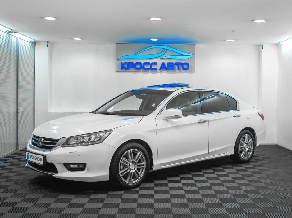 Honda Accord, 3.5 л, АТ, 2013 фото 3